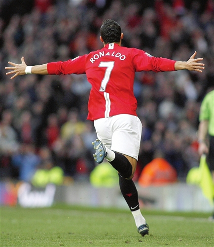 年仅18岁 年仅18岁